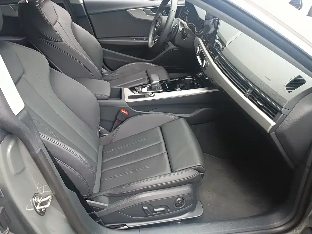 Audi A5 (Import) — фото 2