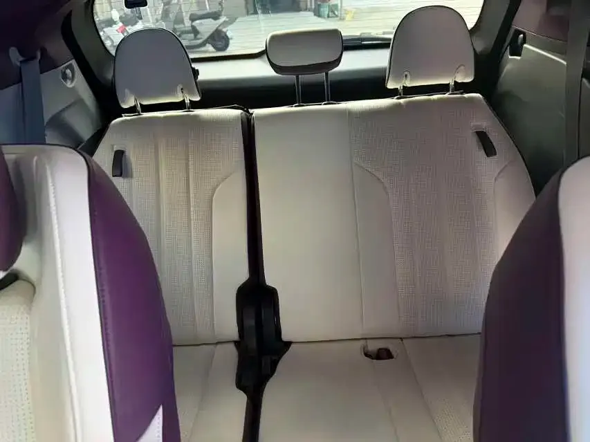 Toyota Granvia — фото 2