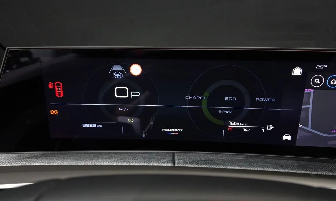 Peugeot 3008 2025 из KR, фото 2