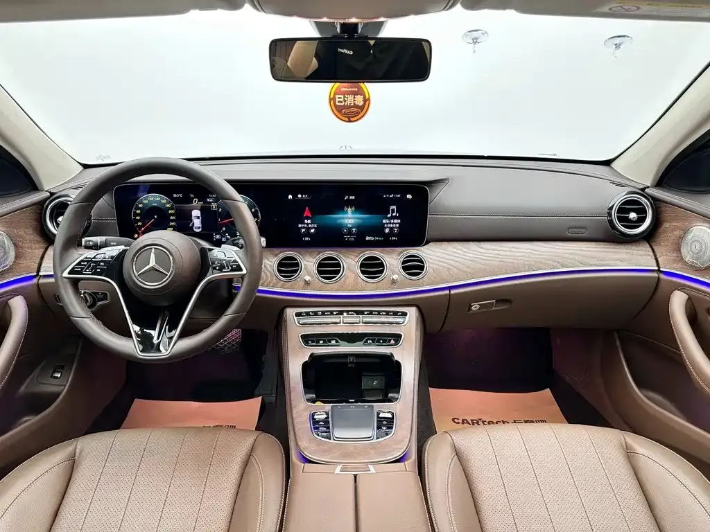 Mercedes-Benz E-Class — фото 10