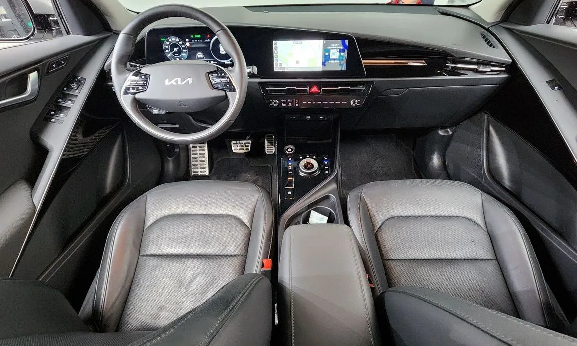 Kia Niro — фото 9