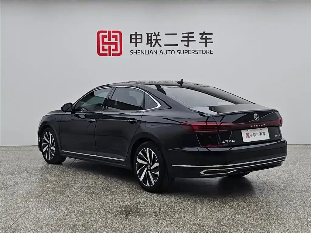 Volkswagen Passat — фото 5