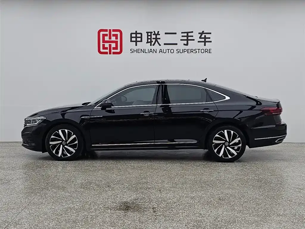 Volkswagen Passat — фото 9