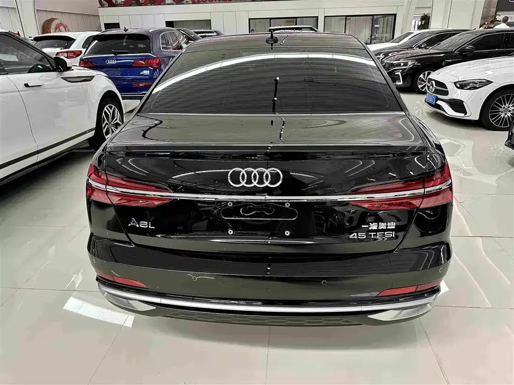 Audi A6L — фото 4