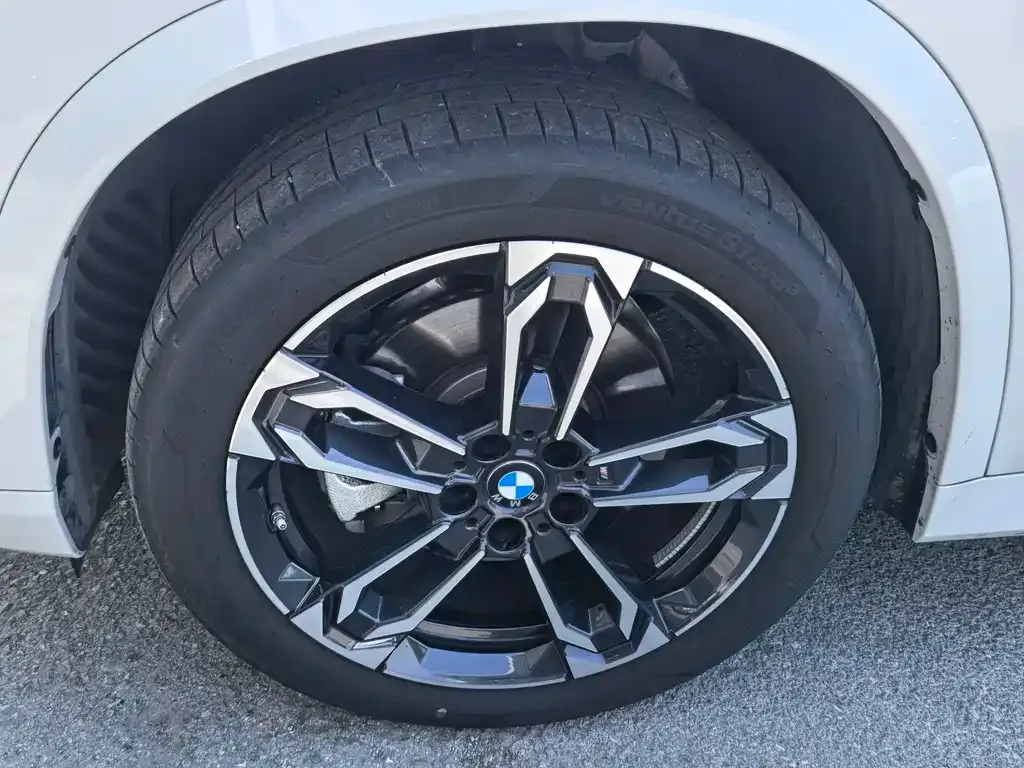 BMW X1 — фото 4