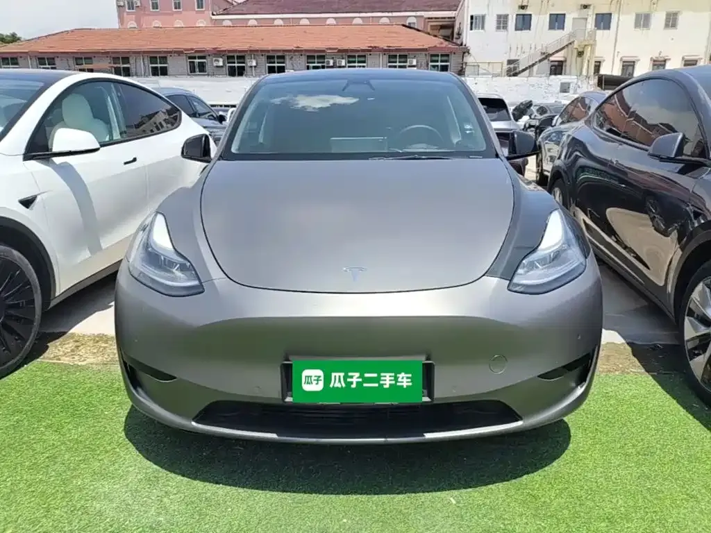 Tesla Model Y — фото 7