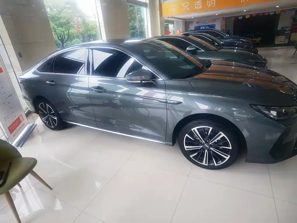 Chery Arrizo 8 PRO — фото 8
