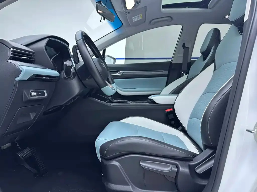 Geely Emgrand S 2022 из CN, фото 5