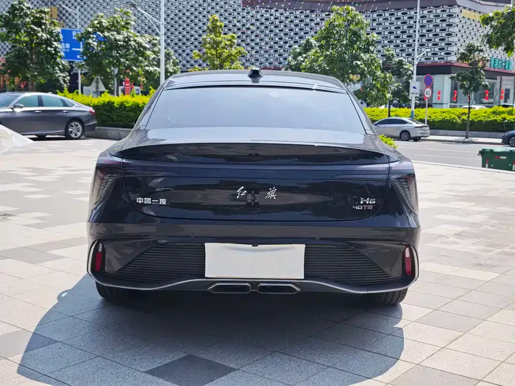 Hongqi H6 2025 из CN, фото 8