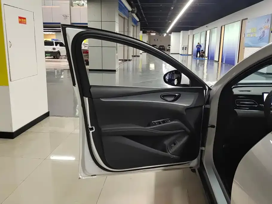 BYD Seal 06 — фото 8