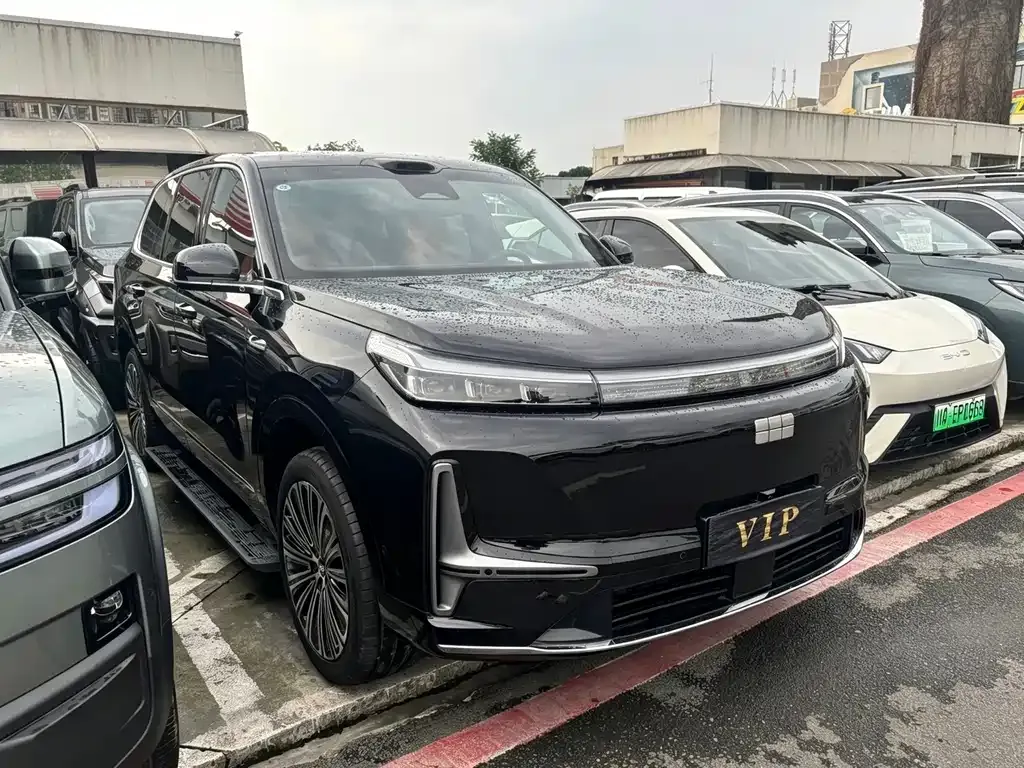 Geely Galaxy M9 — фото 4