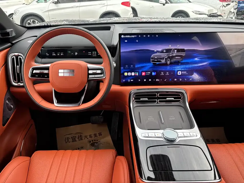Geely Galaxy M9 — фото 6