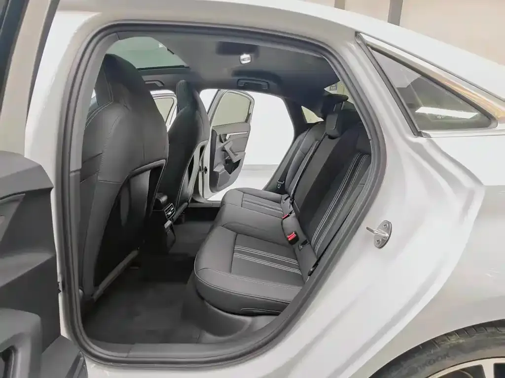 Audi A3 — фото 10