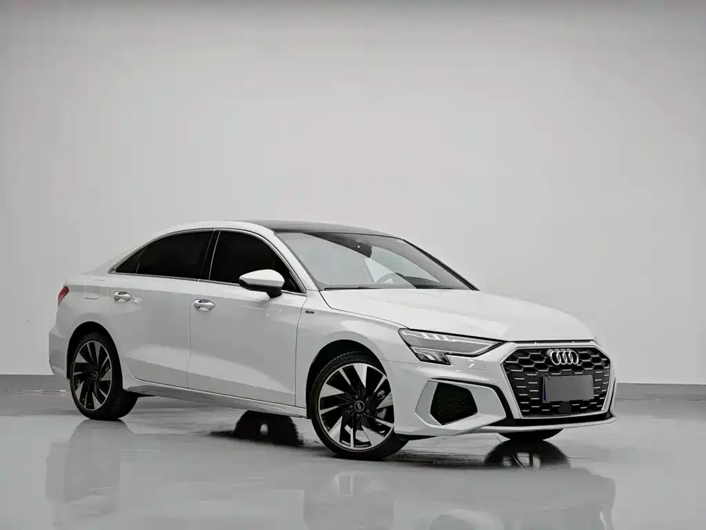 Audi A3 — фото 3