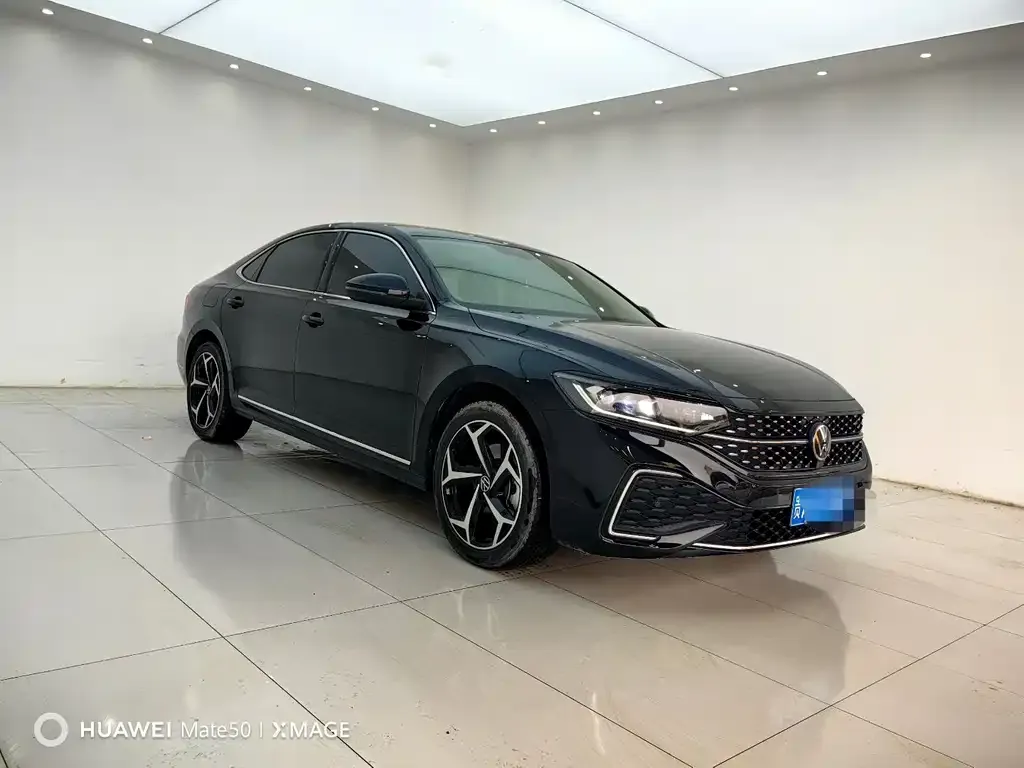 Volkswagen Passat — фото 3