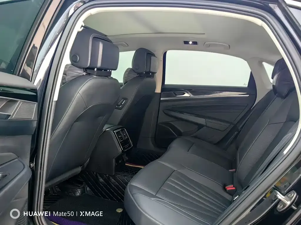 Volkswagen Passat — фото 5