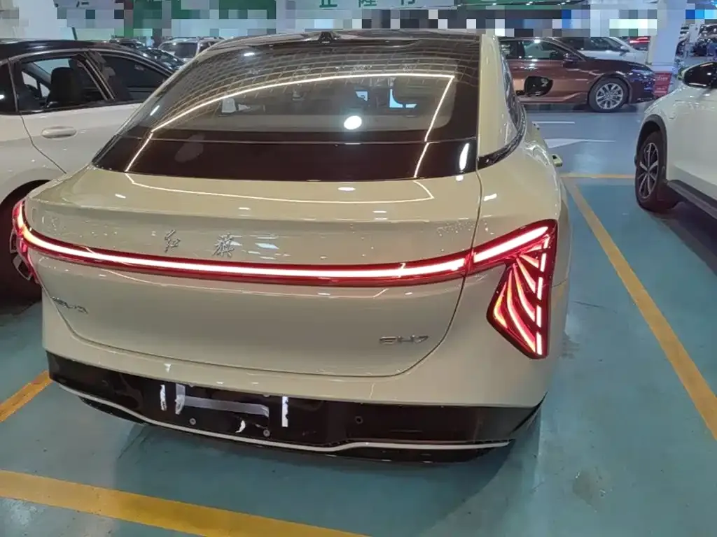 Hongqi EH7 2026 из CN, фото 6