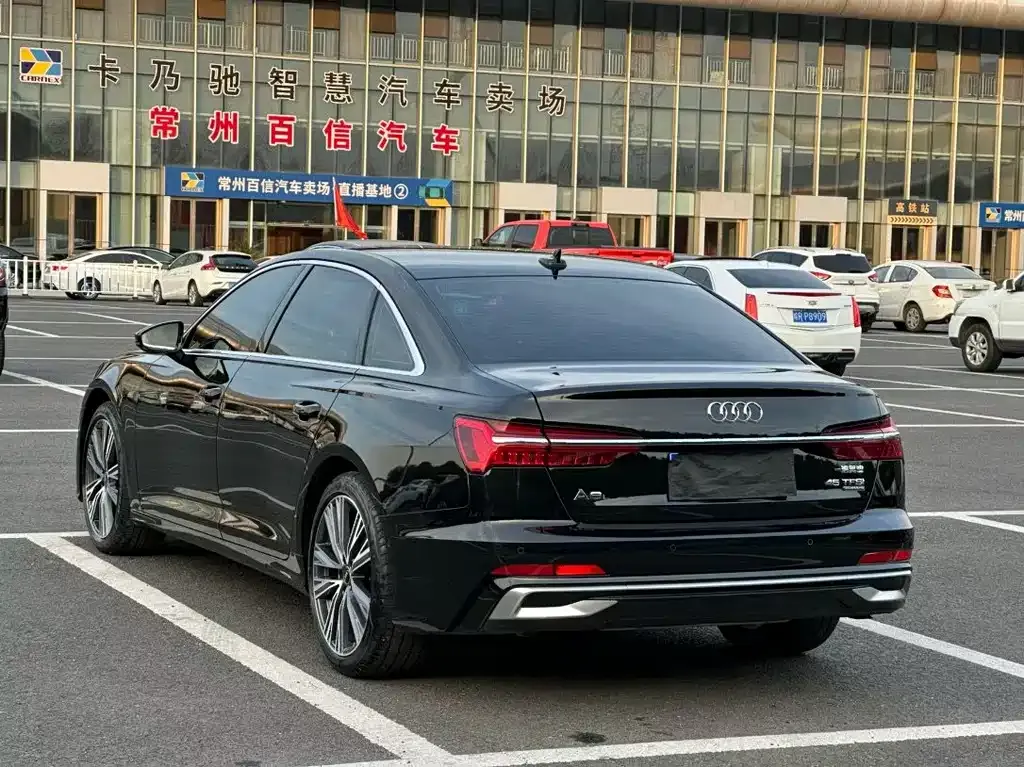 Audi A6L — фото 6