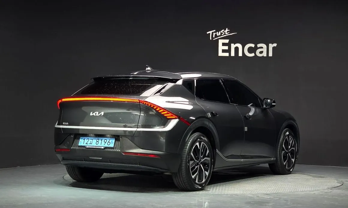 Kia EV6 — фото 9