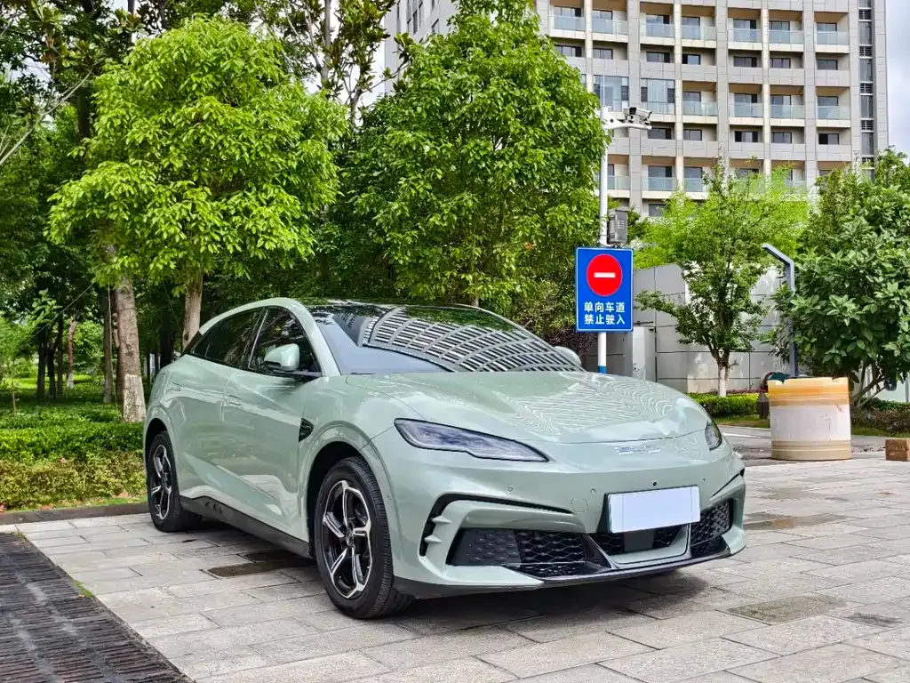 BYD Seal 06GT — фото 10