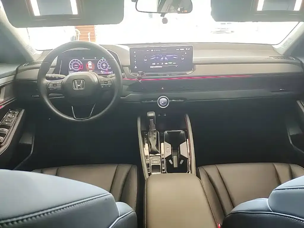 Honda Accord — фото 2