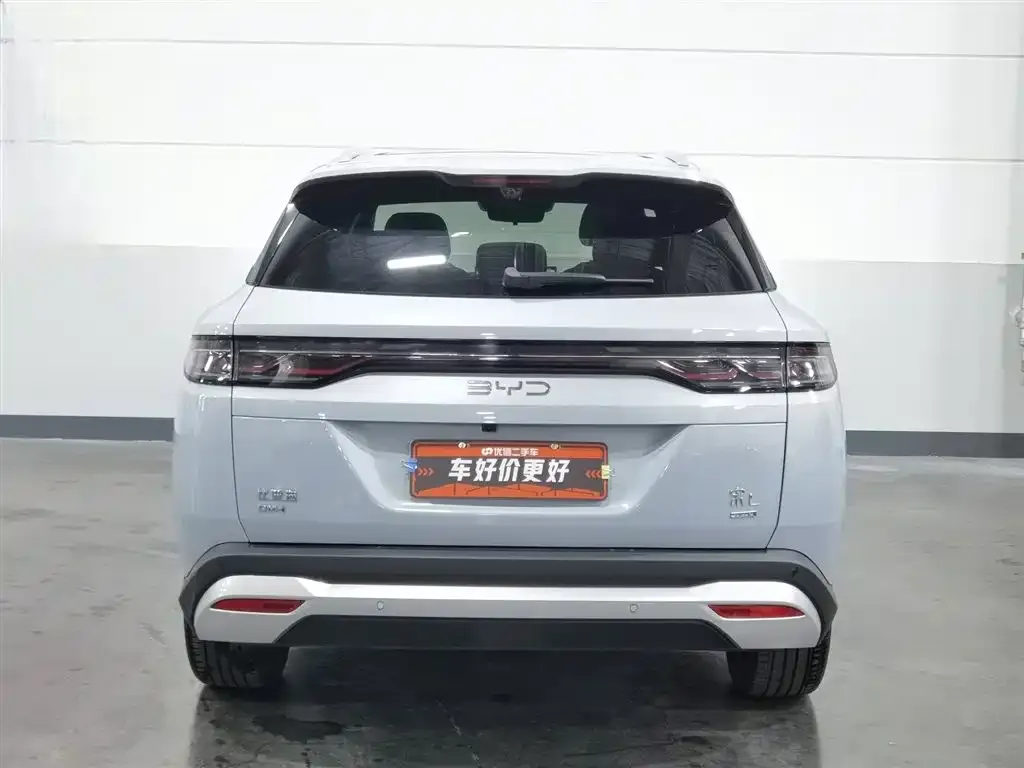 BYD L DM-i — фото 2