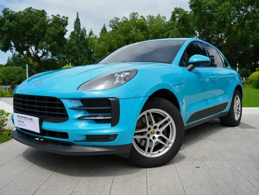 Porsche Macan — фото 1
