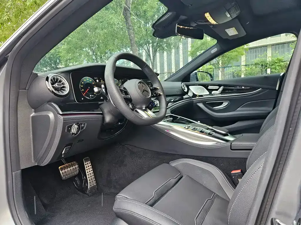 Mercedes-Benz AMG GT — фото 3