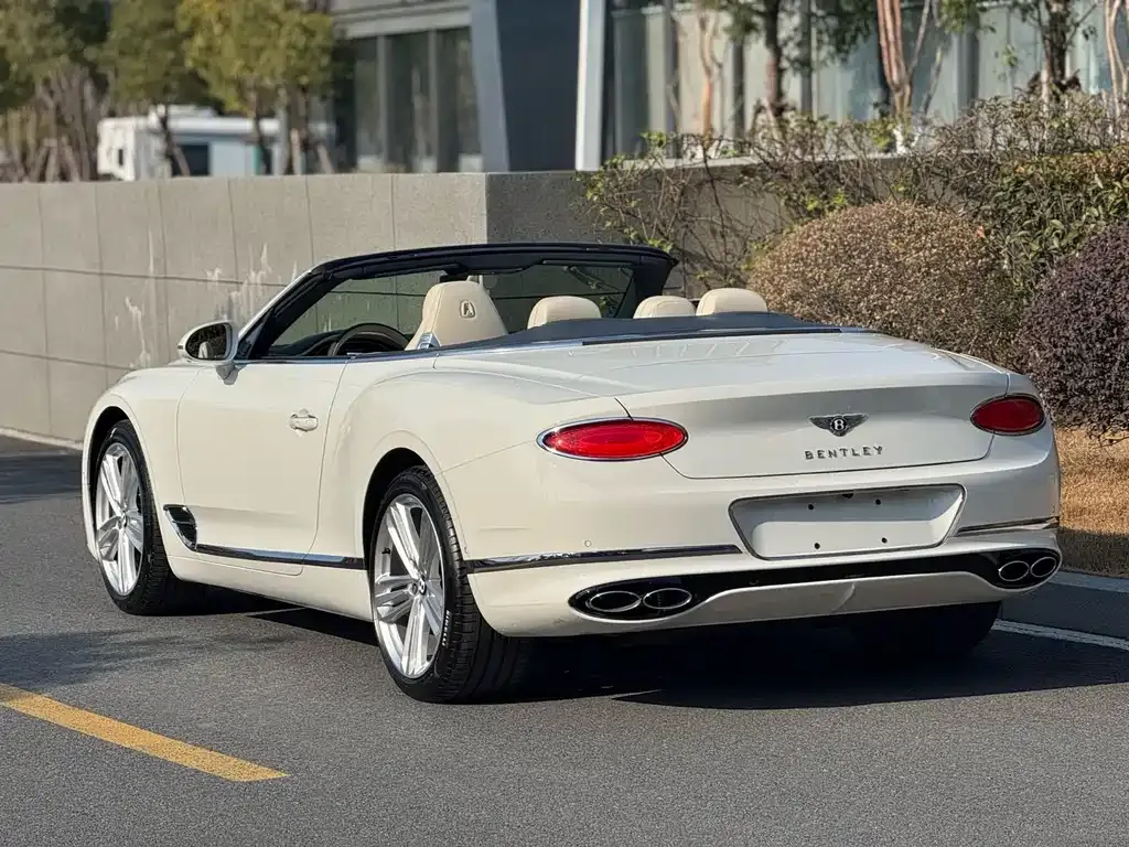 Bentley Continental — фото 4