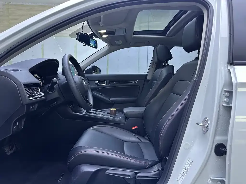 Honda Civic — фото 7