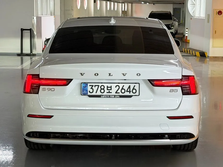 Volvo S90 2026 из KR, фото 2