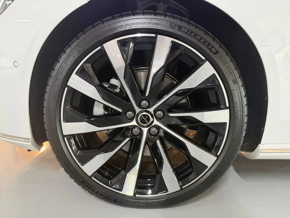 Volvo S90 2026 из KR, фото 8
