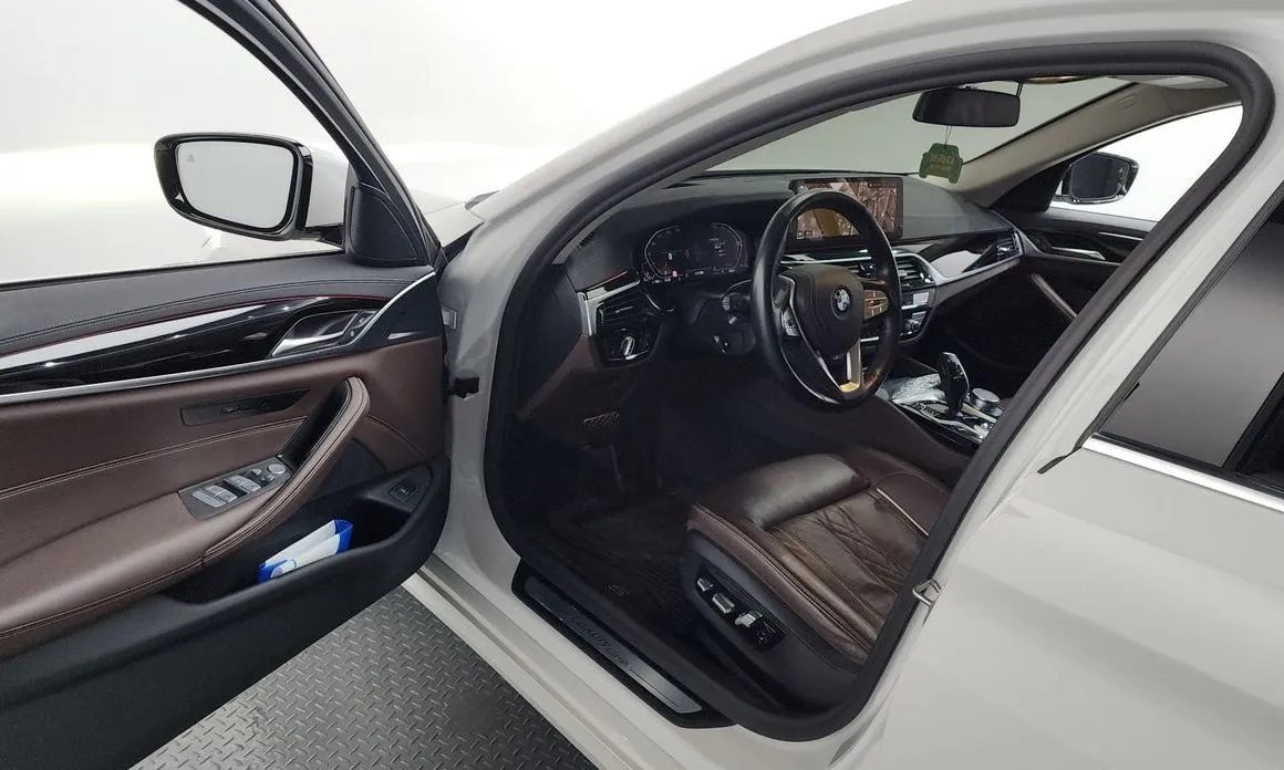 BMW 5-Series 2021 из KR, фото 5