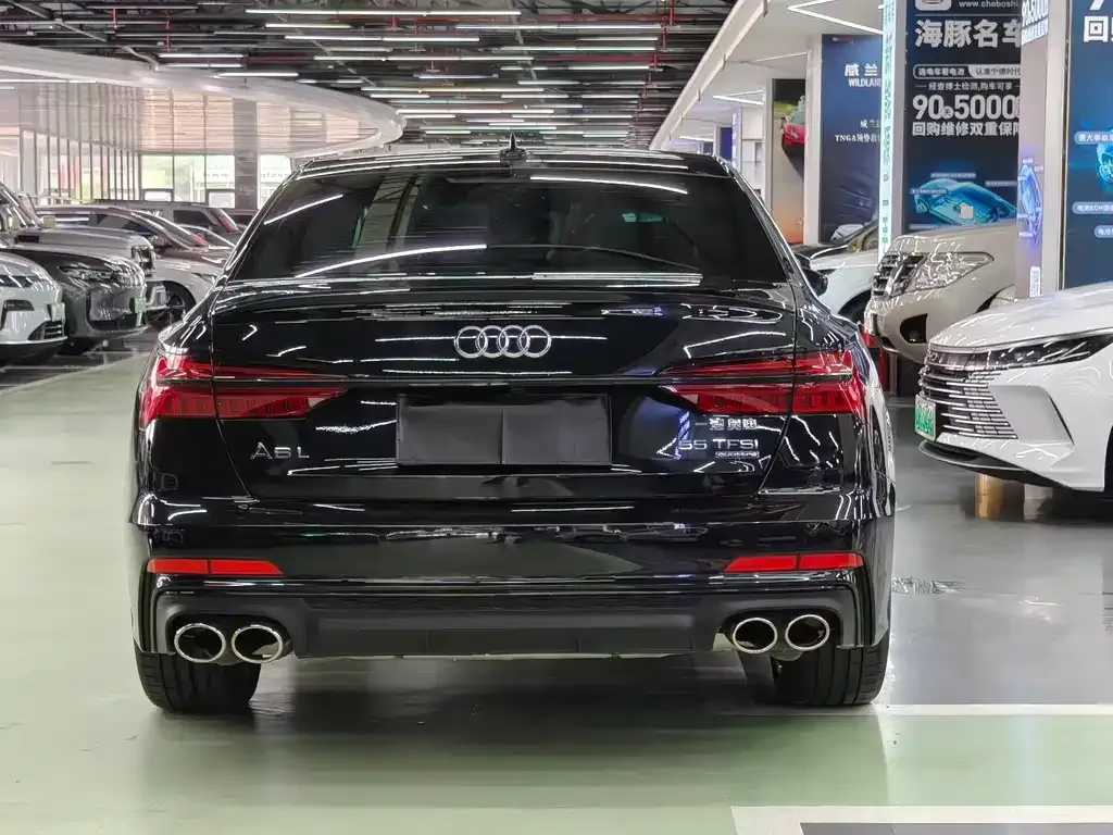 Audi A6L — фото 5