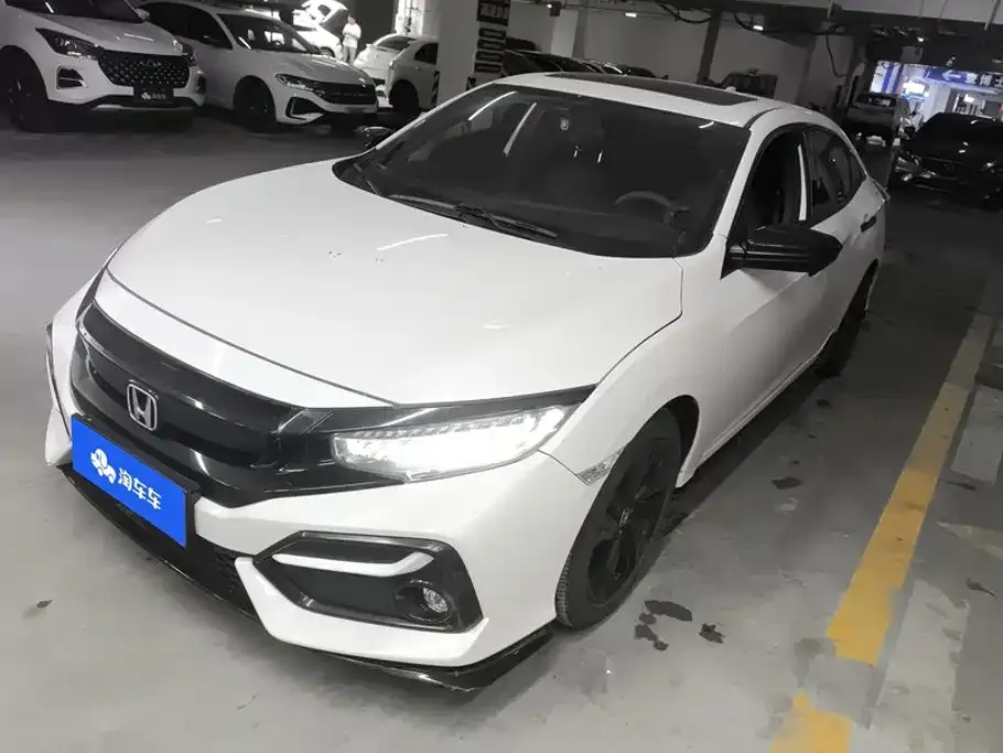 Honda Civic — фото 1