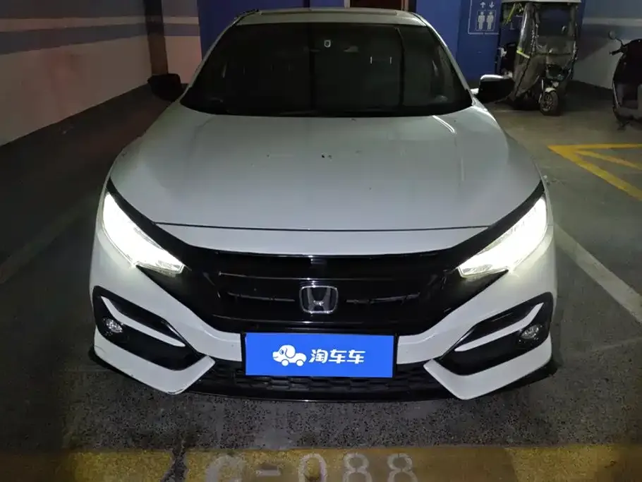 Honda Civic — фото 4