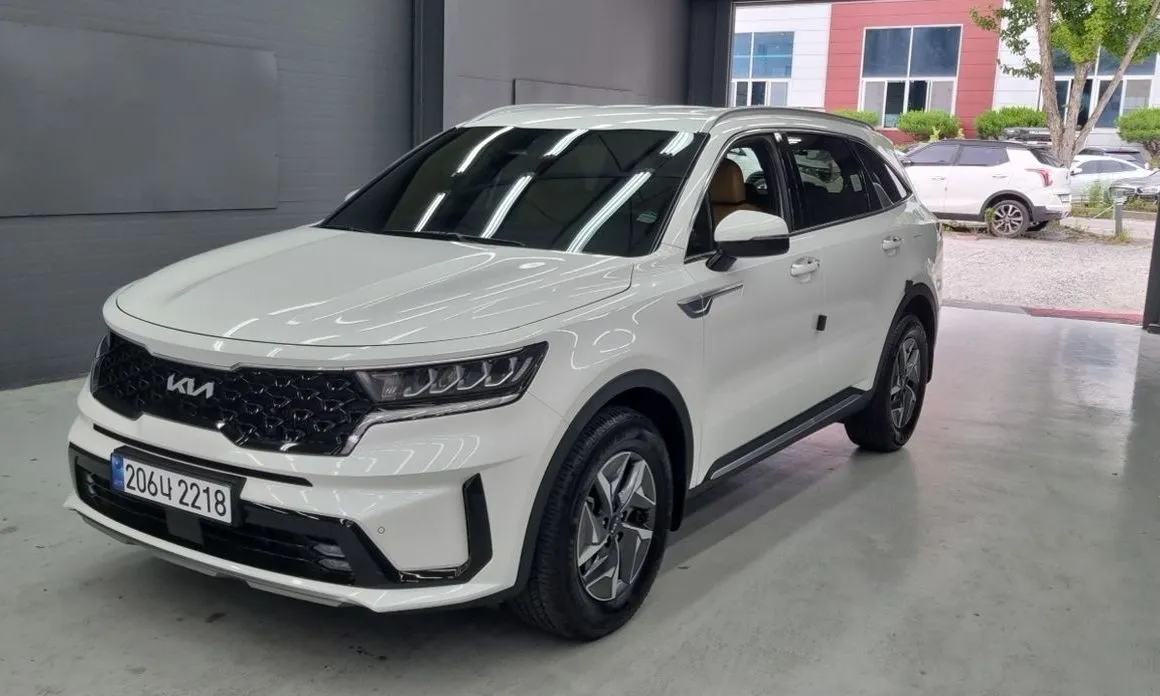 Kia Sorento — фото 1