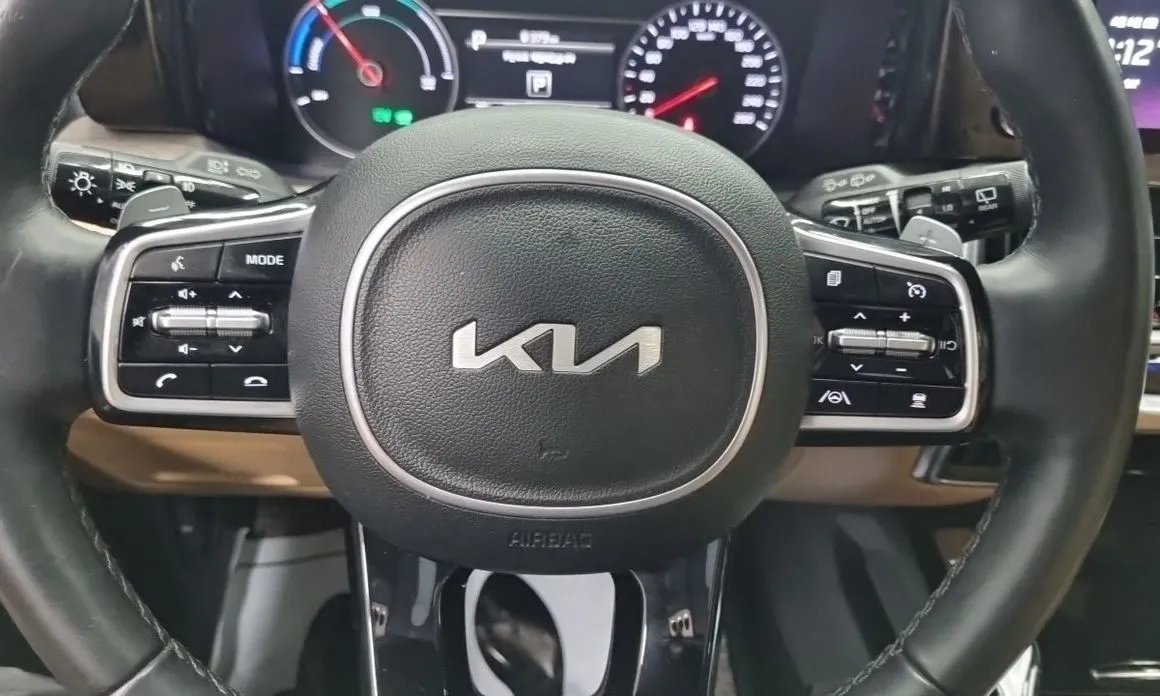 Kia Sorento — фото 4