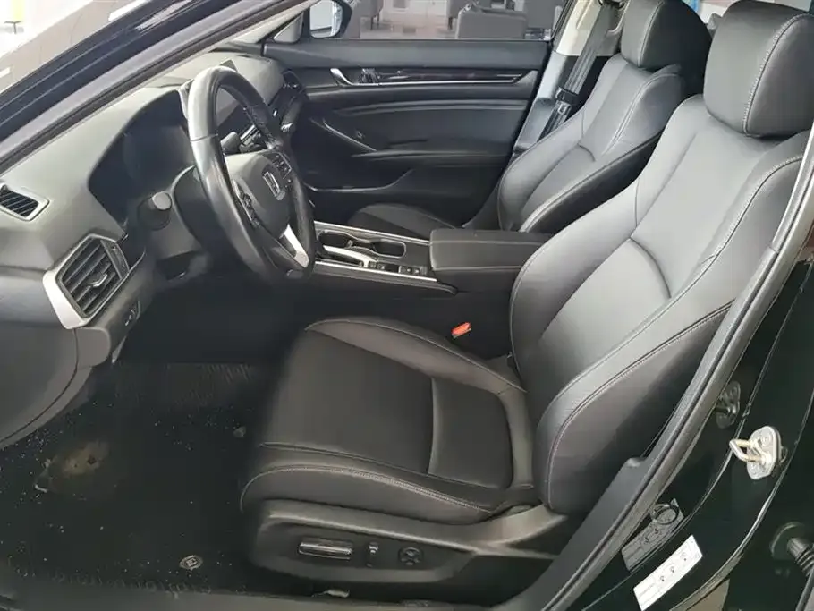 Honda Accord — фото 2