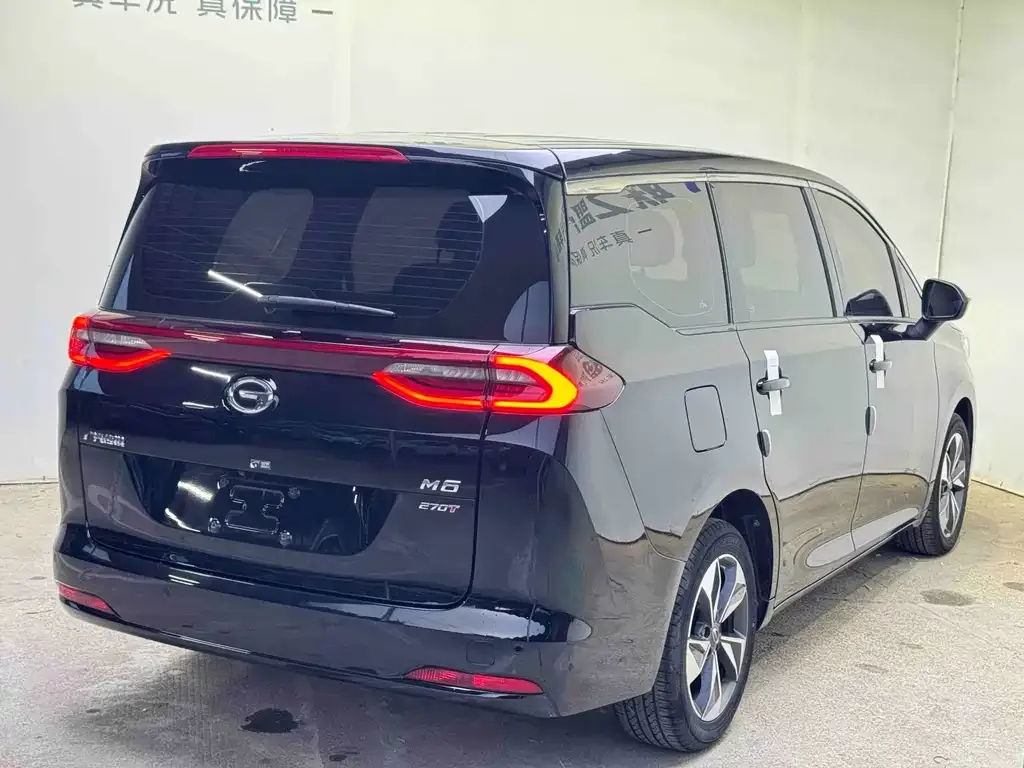 GAC Motor Trumpchi M6 — фото 4
