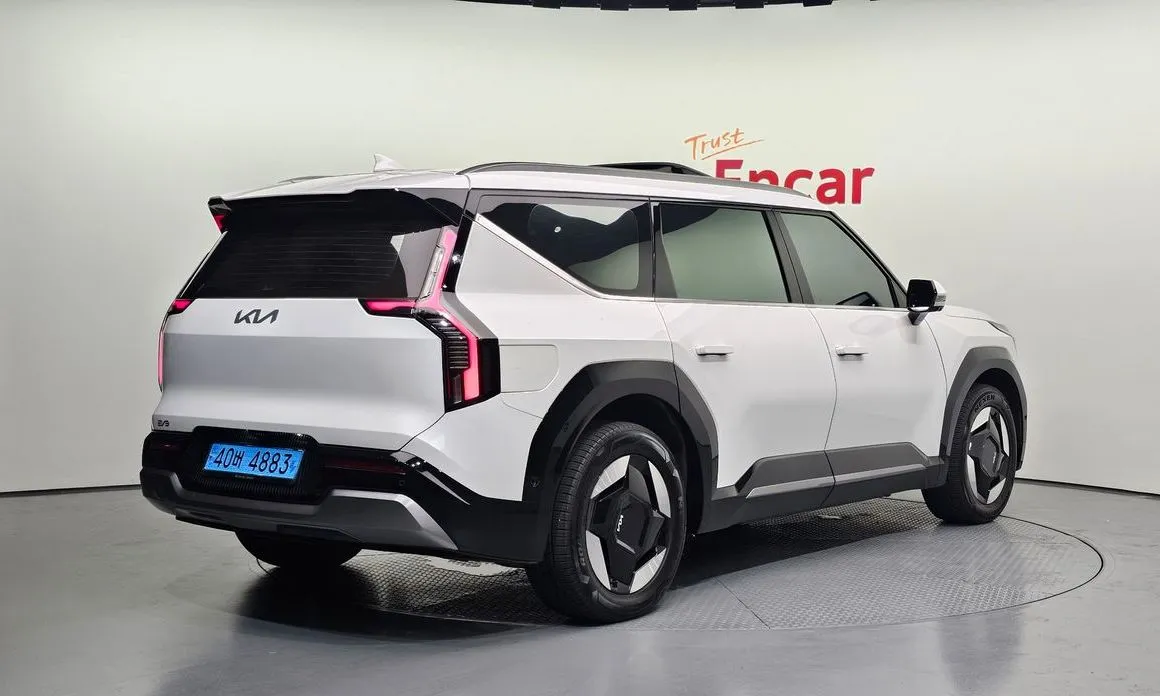 Kia EV9 2024 из KR, фото 7