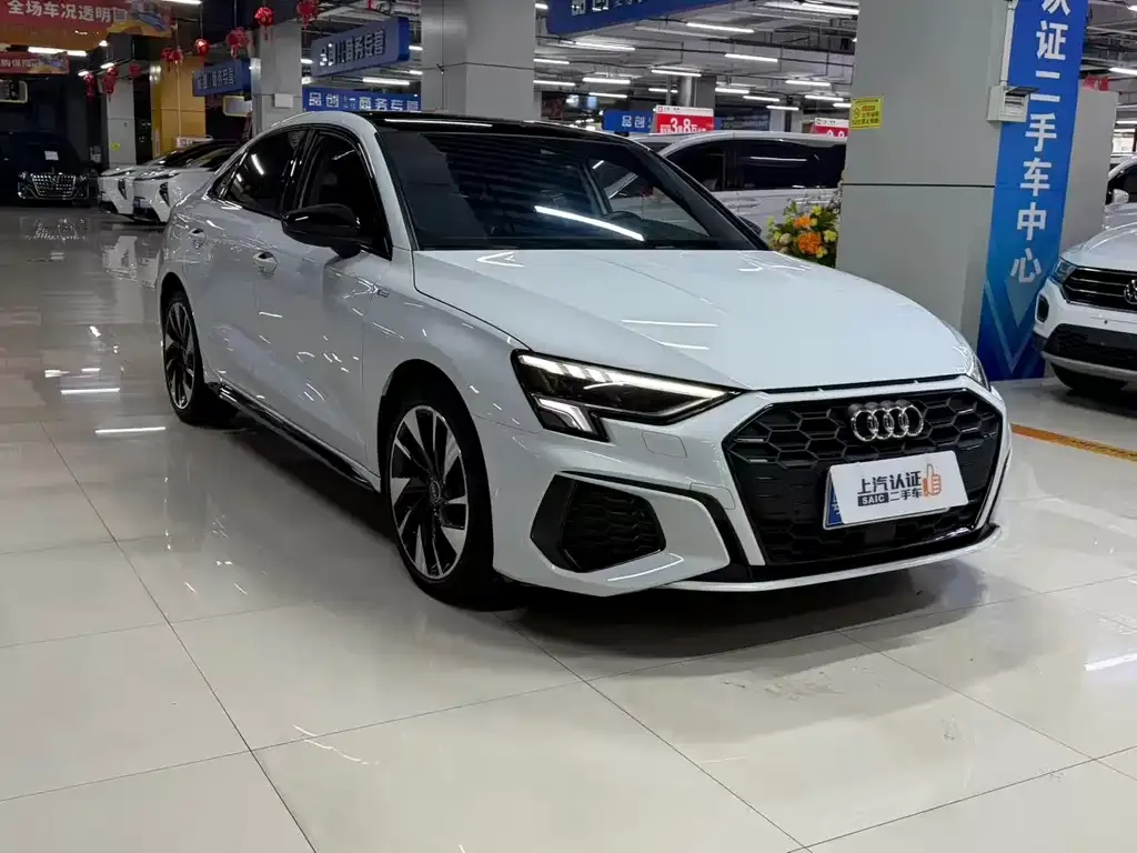 Audi A3 — фото 2