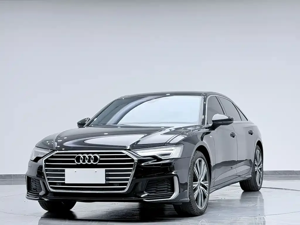 Audi A6L — фото 1