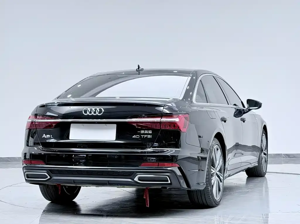 Audi A6L — фото 7