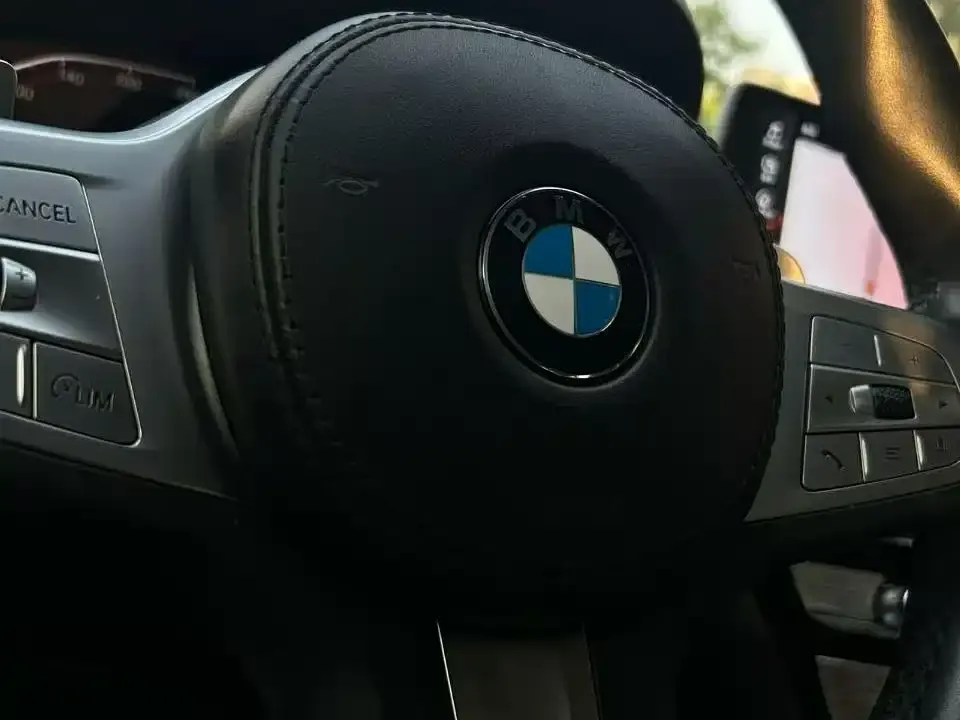 BMW 5 Series — фото 2