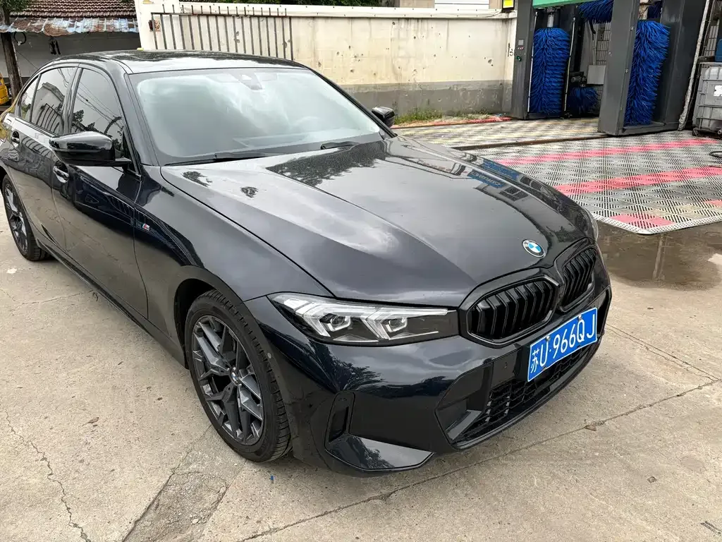 BMW 3 Series — фото 1
