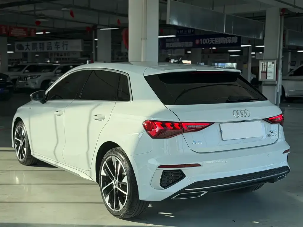 Audi A3 — фото 9