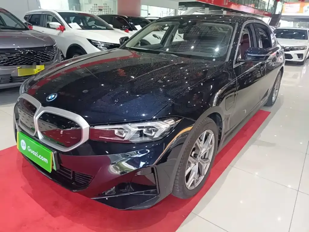 BMW i3 — фото 1