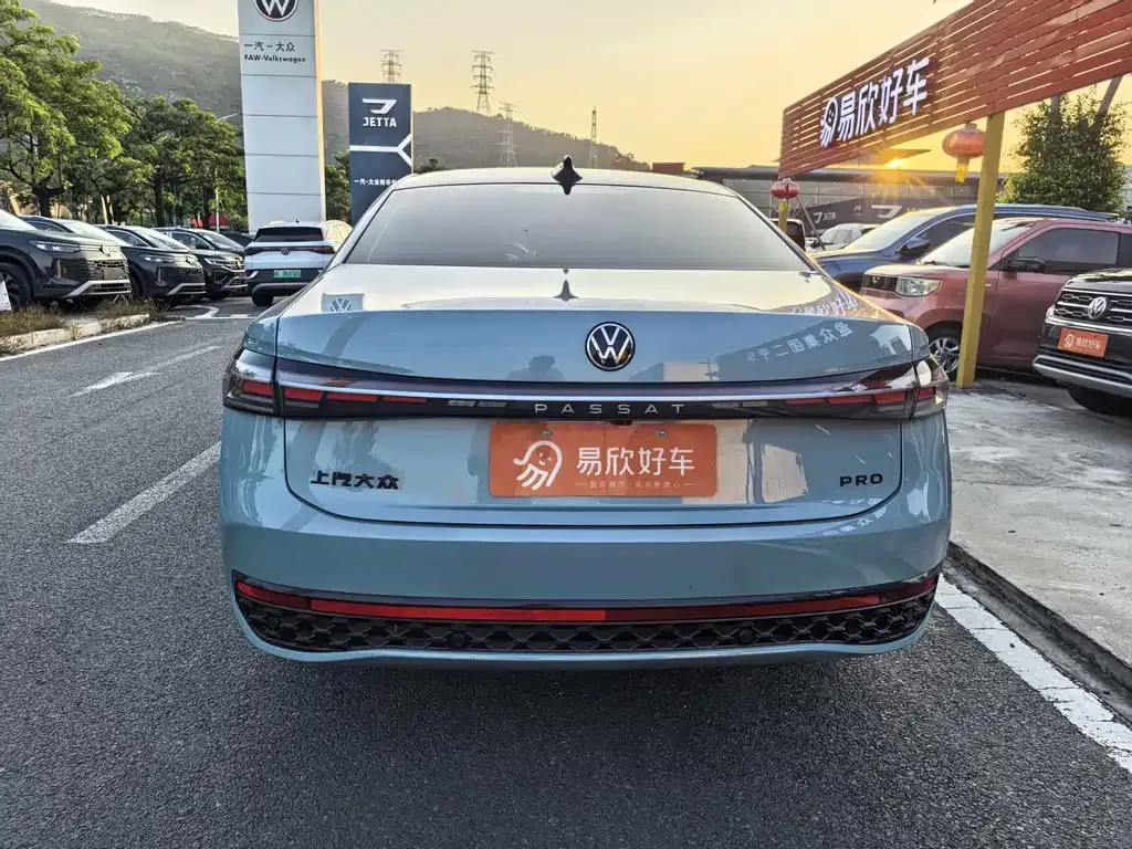 Volkswagen Passat — фото 2