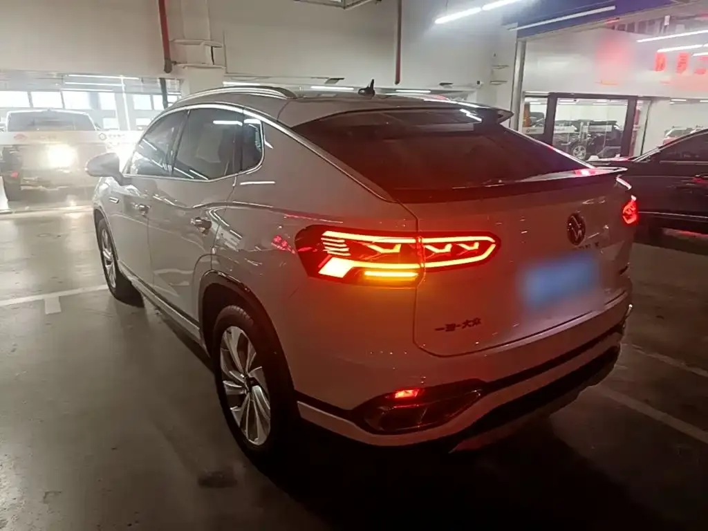 Volkswagen Tayron X 2022 из CN, фото 2